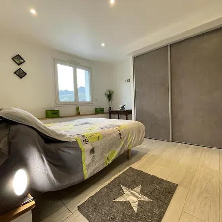 Eki-begia Holiday home Ainhice-Mongelos